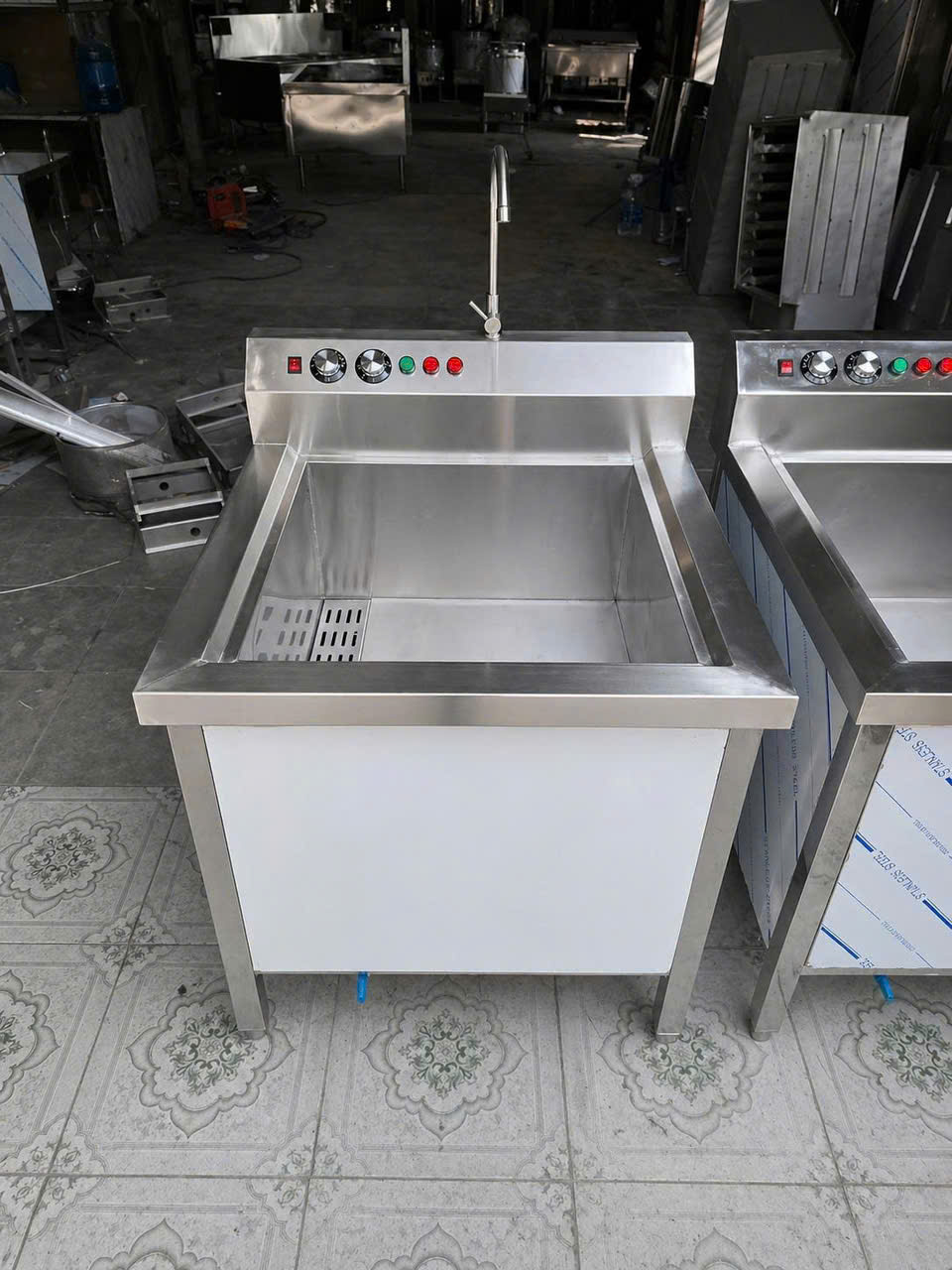 MÁY RỬA BÁT SÓNG ÂM 1000